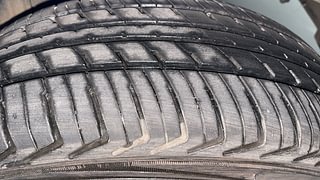 Used 2015 Maruti Suzuki Alto K10 [2014-2019] VXi Petrol Manual tyres LEFT REAR TYRE TREAD VIEW