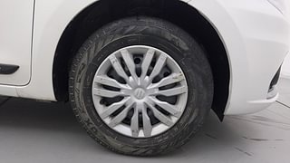 Used 2022 Maruti Suzuki Dzire VXI Petrol Manual tyres RIGHT FRONT TYRE RIM VIEW