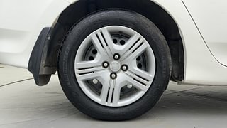 Used 2011 Honda City [2011-2014] 1.5 S MT Petrol Manual tyres RIGHT REAR TYRE RIM VIEW