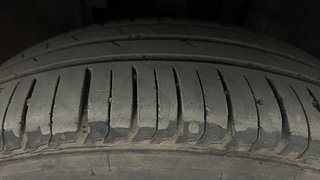 Used 2021 Renault Triber RXZ Petrol Manual tyres RIGHT FRONT TYRE TREAD VIEW