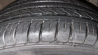 Used 2016 Hyundai i20 Active [2015-2020] 1.2 SX Petrol Manual tyres RIGHT FRONT TYRE TREAD VIEW