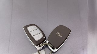 Used 2019 Hyundai Elite i20 [2018-2020] Asta (O) CVT Petrol Automatic extra CAR KEY VIEW