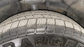 Used 2021 Renault Duster [2020-2022] RXZ Petrol Petrol Manual tyres RIGHT FRONT TYRE TREAD VIEW