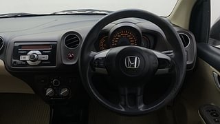 Used 2014 Honda Amaze [2013-2016] 1.2 VX i-VTEC Petrol Manual top_features Steering mounted controls