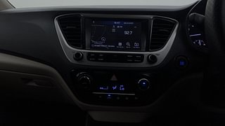 Used 2019 Hyundai Verna [2017-2020] 1.6 VTVT SX Petrol Manual interior MUSIC SYSTEM & AC CONTROL VIEW