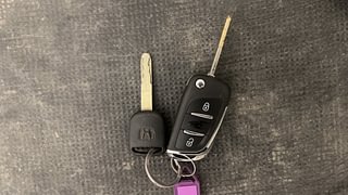 Used 2013 Honda Amaze [2013-2016] 1.2 S i-VTEC Petrol Manual extra CAR KEY VIEW