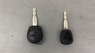 Used 2014 Maruti Suzuki Swift [2011-2017] VXi Petrol Manual extra CAR KEY VIEW