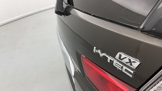 Used 2019 Honda WR-V [2017-2020] VX i-VTEC Petrol Manual dents MINOR SCRATCH