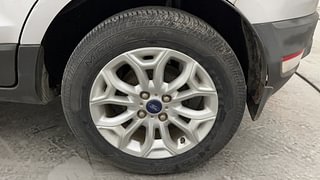 Used 2015 Ford EcoSport Titanium 1.5 TDCi Diesel Manual tyres LEFT REAR TYRE RIM VIEW