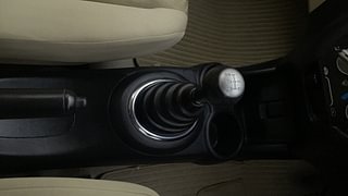 Used 2014 Honda Amaze [2013-2016] 1.2 VX i-VTEC Petrol Manual interior GEAR  KNOB VIEW