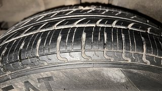 Used 2018 Tata Tiago [2016-2020] Revotron XZA AMT Petrol Automatic tyres RIGHT REAR TYRE TREAD VIEW
