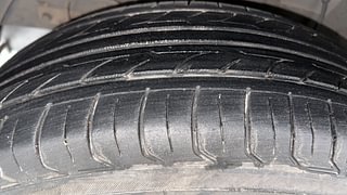 Used 2017 Hyundai Elite i20 [2014-2018] Sportz 1.2 Petrol Manual tyres RIGHT REAR TYRE TREAD VIEW