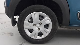 Used 2021 Renault Kwid 1.0 RXL AMT Petrol Automatic tyres RIGHT REAR TYRE RIM VIEW