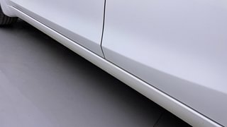 Used 2021 Maruti Suzuki Ciaz Sigma Petrol Petrol Manual dents MINOR SCRATCH
