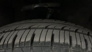 Used 2012 Hyundai i10 [2010-2016] Magna 1.2 Petrol Petrol Manual tyres RIGHT FRONT TYRE TREAD VIEW