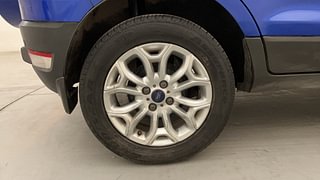 Used 2015 Ford EcoSport Titanium 1.5L Ti-VCT AT Petrol Automatic tyres RIGHT REAR TYRE RIM VIEW