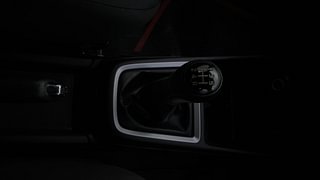 Used 2019 Maruti Suzuki Swift [2017-2021] VXi Petrol Manual interior GEAR  KNOB VIEW