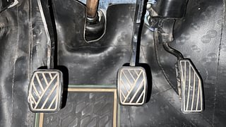 Used 2020 Maruti Suzuki Wagon R 1.0 [2019-2022] VXI Petrol Manual interior PEDALS VIEW