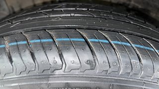 Used 2021 Tata Nexon XM Petrol Petrol Manual tyres RIGHT REAR TYRE TREAD VIEW