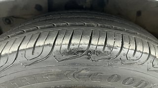 Used 2011 Honda City [2011-2014] 1.5 S MT Petrol Manual tyres LEFT FRONT TYRE TREAD VIEW