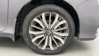 Used 2017 Honda City [2017-2020] ZX CVT Petrol Automatic tyres RIGHT FRONT TYRE RIM VIEW
