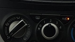 Used 2016 Maruti Suzuki Celerio ZXI AMT Petrol Automatic top_features Rear defogger