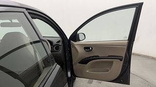 Used 2012 Hyundai i10 [2010-2016] Magna 1.2 Petrol Petrol Manual interior RIGHT FRONT DOOR OPEN VIEW