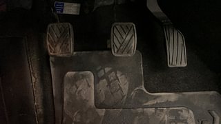 Used 2021 Maruti Suzuki Vitara Brezza [2020-2022] VXI Petrol Manual interior PEDALS VIEW