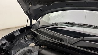 Used 2023 Maruti Suzuki Swift ZXI AMT Petrol Automatic engine ENGINE RIGHT SIDE HINGE & APRON VIEW