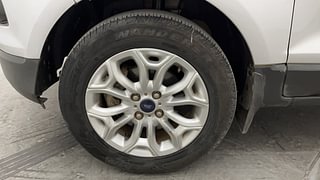 Used 2015 Ford EcoSport Titanium 1.5 TDCi Diesel Manual tyres LEFT FRONT TYRE RIM VIEW