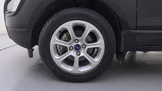 Used 2020 Ford EcoSport [2017-2021] Titanium + 1.5L Ti-VCT Petrol Manual tyres LEFT FRONT TYRE RIM VIEW