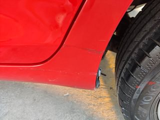 Used 2015 Maruti Suzuki Swift [2011-2017] ZXi Petrol Manual dents MINOR SCRATCH