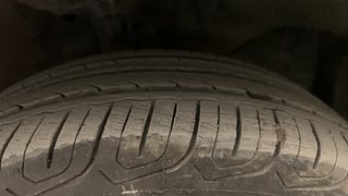 Used 2013 Honda Amaze [2013-2016] 1.2 S i-VTEC Petrol Manual tyres RIGHT FRONT TYRE TREAD VIEW
