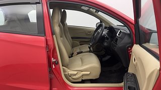 Used 2018 Honda Brio [2017-2018] S MT Petrol Manual interior RIGHT SIDE FRONT DOOR CABIN VIEW