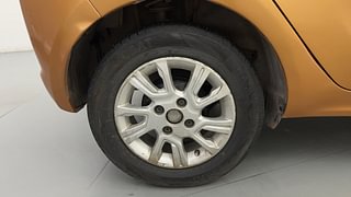 Used 2018 Tata Tiago [2016-2020] Revotron XZA AMT Petrol Automatic tyres RIGHT REAR TYRE RIM VIEW
