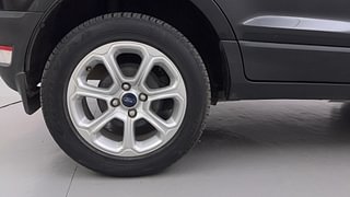 Used 2020 Ford EcoSport [2017-2021] Titanium + 1.5L Ti-VCT Petrol Manual tyres RIGHT REAR TYRE RIM VIEW