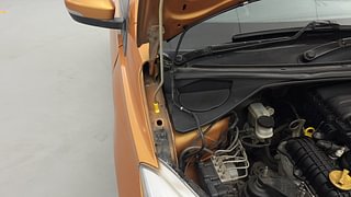 Used 2018 Tata Tiago [2016-2020] Revotron XZA AMT Petrol Automatic engine ENGINE RIGHT SIDE HINGE & APRON VIEW