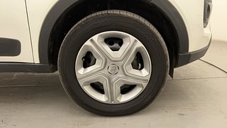 Used 2020 Tata Nexon XMA AMT Diesel S Diesel Automatic tyres RIGHT FRONT TYRE RIM VIEW