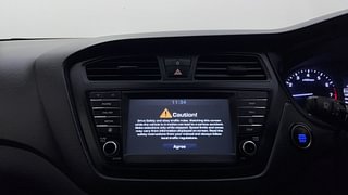 Used 2016 Hyundai i20 Active [2015-2020] 1.2 SX Petrol Manual top_features Integrated (in-dash) music system