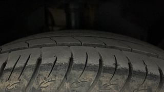 Used 2015 Ford EcoSport Titanium 1.5 TDCi Diesel Manual tyres RIGHT FRONT TYRE TREAD VIEW