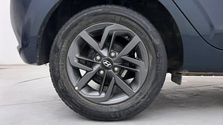 Used 2021 Hyundai Grand i10 Nios Sportz AMT 1.2 CRDI Diesel Automatic tyres RIGHT REAR TYRE RIM VIEW