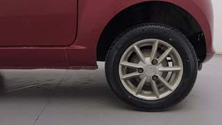 Used 2016 Tata Nano [2014-2018] Twist XTA Petrol Petrol Automatic tyres RIGHT FRONT TYRE RIM VIEW