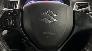 Used 2017 Maruti Suzuki Baleno [2015-2019] Zeta AT Petrol Petrol Automatic top_features Airbags