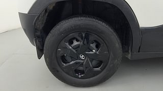 Used 2023 Tata Punch Adventure AMT Petrol Automatic tyres RIGHT REAR TYRE RIM VIEW
