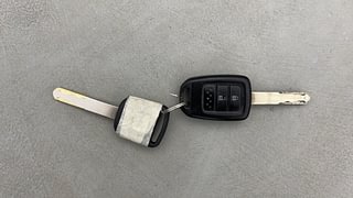 Used 2019 Honda WR-V [2017-2020] VX i-VTEC Petrol Manual extra CAR KEY VIEW
