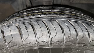 Used 2020 Renault Triber RXZ AMT Petrol Automatic tyres RIGHT FRONT TYRE TREAD VIEW