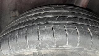 Used 2019 volkswagen Polo Highline Plus 1.0 MPI Petrol Manual tyres LEFT REAR TYRE TREAD VIEW