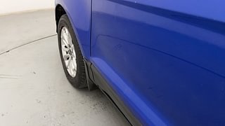 Used 2015 Ford EcoSport Titanium 1.5L Ti-VCT AT Petrol Automatic dents MINOR SCRATCH