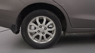 Used 2014 Honda Amaze [2013-2016] 1.2 VX i-VTEC Petrol Manual tyres RIGHT REAR TYRE RIM VIEW