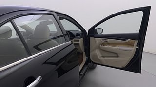 Used 2015 Maruti Suzuki Ciaz [2014-2017] ZXi Petrol Manual interior RIGHT FRONT DOOR OPEN VIEW